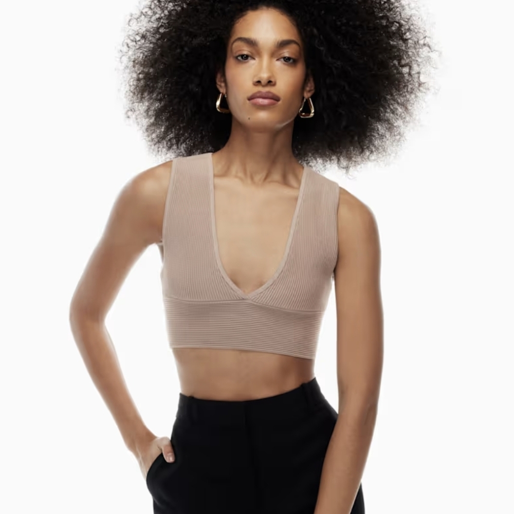 Aritzia Babaton Carlotta Sculpt Knit Deep V Crop Top Camel Sz S NWT